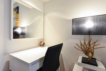 CBD Vistas - Maitland Accommodation 13