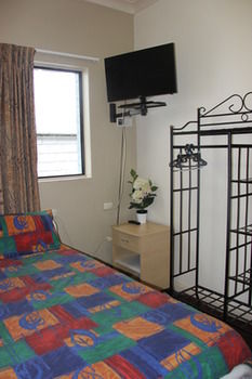 Coogee Beachside Budget Accommodation - Hostel - Maitland Accommodation 3
