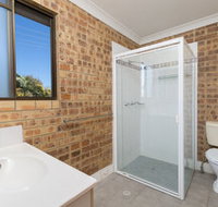 Golden Beach Motor Inn - Maitland Accommodation