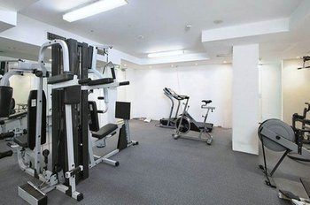 Darlinghurst 403 Pop Furnished Apartment - Maitland Accommodation 3