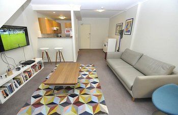 Darlinghurst 403 Pop Furnished Apartment - Maitland Accommodation 6