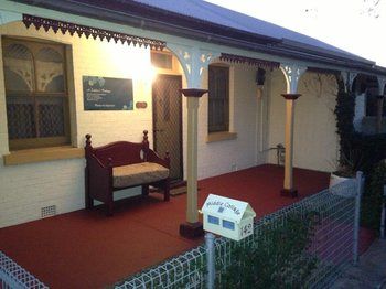 A Settler's Cottage - Maitland Accommodation 6