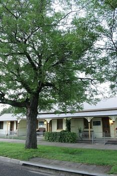 A Settler's Cottage - Maitland Accommodation 17