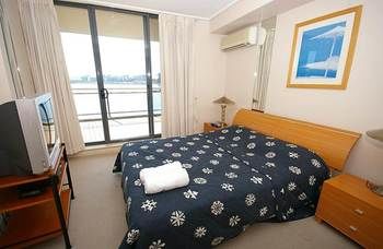 Homebush 122 Ben Furnished Apartment - Maitland Accommodation 1