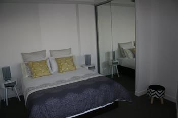 Apartment On King Street - Maitland Accommodation 3