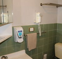 The Hermitage Motel - Maitland Accommodation