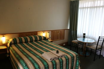The Hermitage Motel - Maitland Accommodation 4