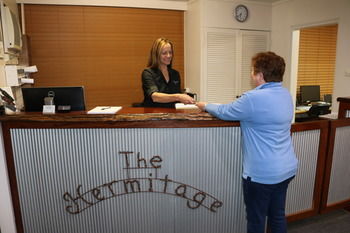 The Hermitage Motel - Maitland Accommodation 12