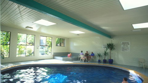 Best Western Plus The Tudor Box Hill - Maitland Accommodation 4