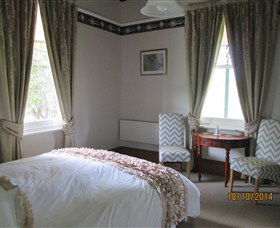 Cygnet's Secret Garden - Boutique Bed And Breakfast - Maitland Accommodation 0