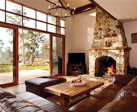 Adventure Bay Retreat Accommodation - Maitland Accommodation 1