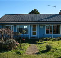 Castaway Cottage - Maitland Accommodation