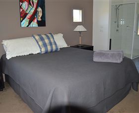 A Portside Experience - King Island - Maitland Accommodation 2