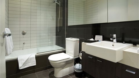 Amity Apartment Hotels - Maitland Accommodation 5