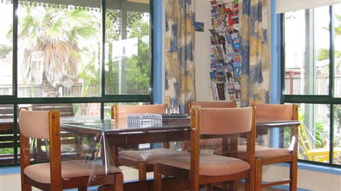 Bells By The Beach Holiday House Ocean Grove - Maitland Accommodation 3