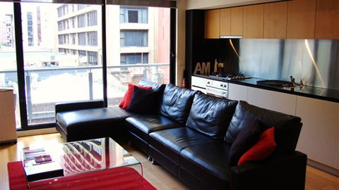 About Melbourne Apartments - Maitland Accommodation 4
