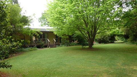 Annie's Garden Retreat - Maitland Accommodation 0