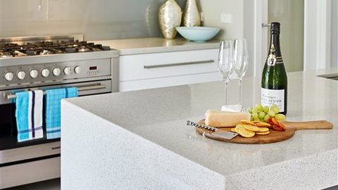 Neerim Chateau - Maitland Accommodation 2