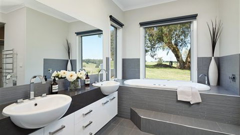 Neerim Chateau - Maitland Accommodation 5