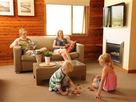Adelaide Shores Resort - Maitland Accommodation 2