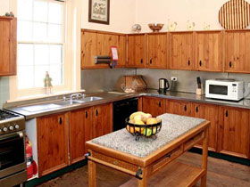Karinga Park Homestead - Maitland Accommodation 2