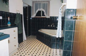 Villa Grenache Bed & Breakfast - Maitland Accommodation 0