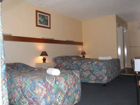 A Oscar Motel - Maitland Accommodation 3
