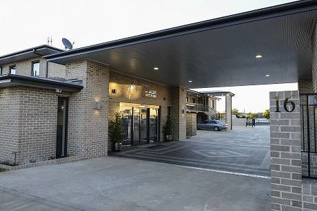 Aastro Dish Motor Inn - Maitland Accommodation 2
