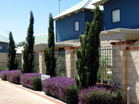 Amalfi Resort - Maitland Accommodation 1