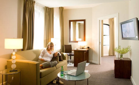 Amora Hotel Riverwalk Melbourne - Maitland Accommodation 1
