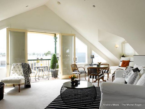 Andre's Mews - Maitland Accommodation 0