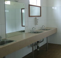 Beachport Caravan Park - Maitland Accommodation