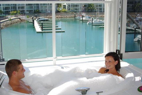 Beachside At Magnetic Harbour - Maitland Accommodation 2