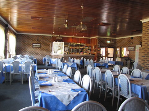 Big Trout Motor Inn - Maitland Accommodation 8