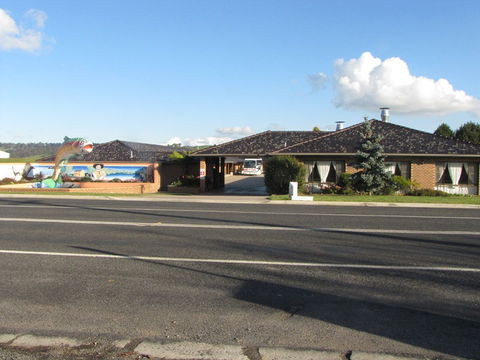 Big Trout Motor Inn - Maitland Accommodation 10