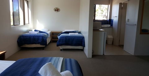 A'Montego Mermaid Beach Motel - Maitland Accommodation 1