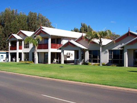 Pelican Shore Villas Kalbarri - Maitland Accommodation 2