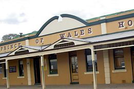 Prince Of Wales Hotel - Maitland Accommodation 2