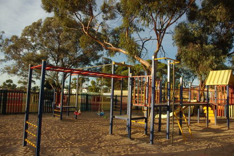 Acclaim Prospector Holiday Park - Maitland Accommodation 5