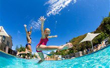 Active Holidays White Albatross - Maitland Accommodation 2