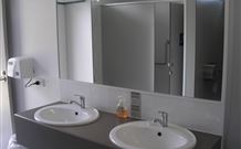 Culcairn Caravan Park - Maitland Accommodation 5