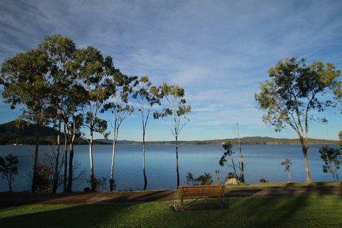 Tinaroo Lake Resort - Holiday Apartments - Maitland Accommodation 5