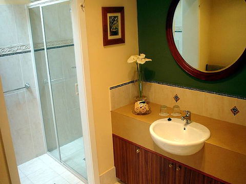 Walton House B&B - Maitland Accommodation 4