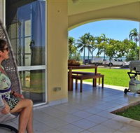 Absolute Beachfront Apartment - Maitland Accommodation