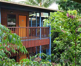 Airlie Beach Magnums Backpackers - Maitland Accommodation 1