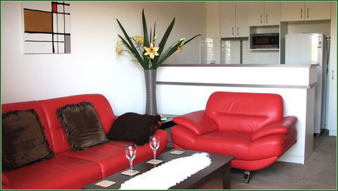 Churchill Apartments - Maitland Accommodation 1