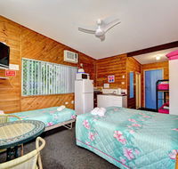 Bargara Gardens Motel and Holiday Villas - Maitland Accommodation