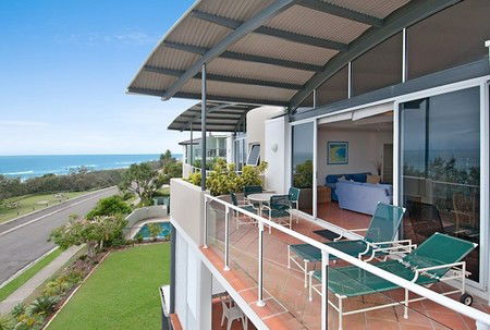 Aqua Promenade Beachfront Apartments - Maitland Accommodation 1
