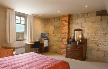 Customs House Waterfront Hotel - Maitland Accommodation 0