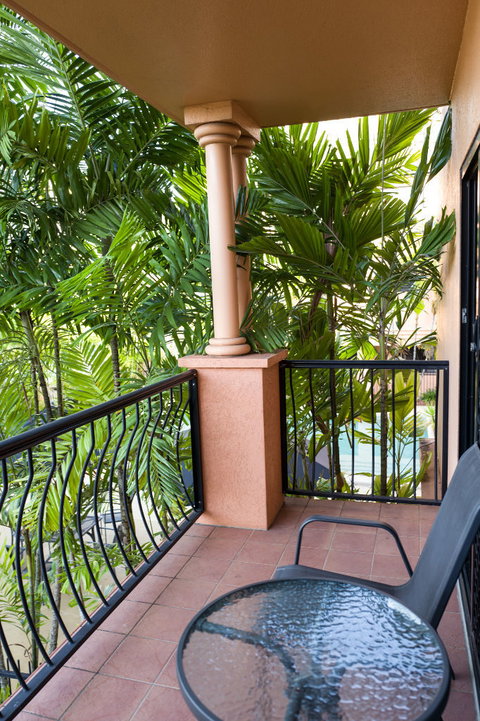 Central Plaza Apartments - Maitland Accommodation 2